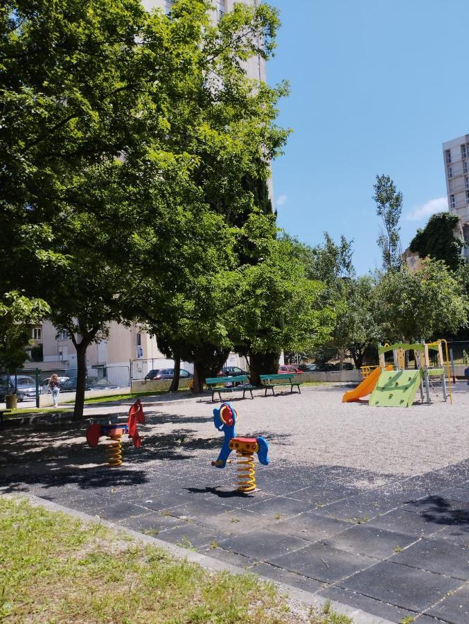Bella Vista - Cozy Apartments With Easy Check-In And Free Parking Спліт Екстер'єр фото