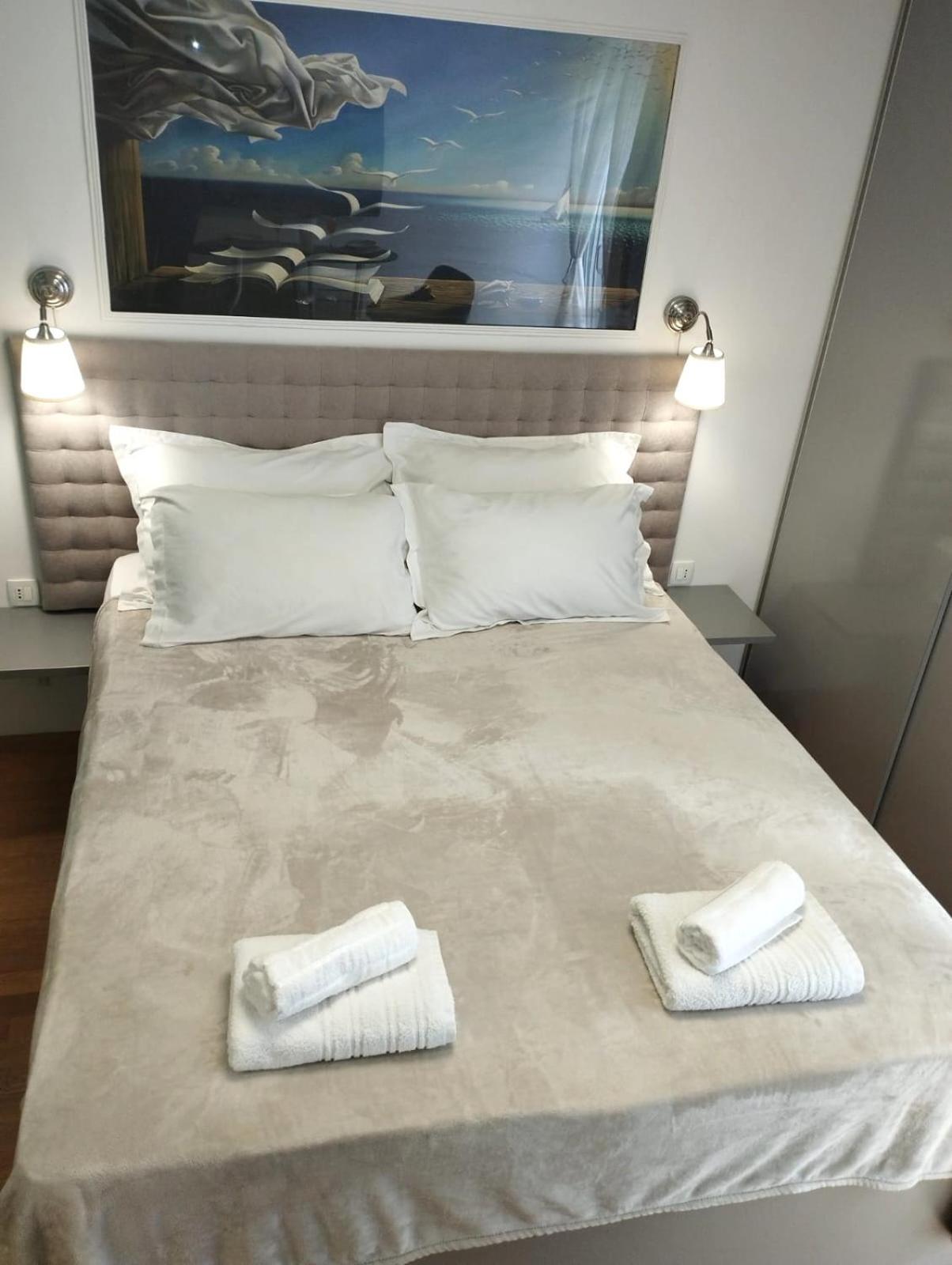 Bella Vista - Cozy Apartments With Easy Check-In And Free Parking Спліт Екстер'єр фото